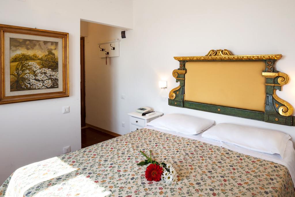 Hotel Porta Romana Siena Exterior foto