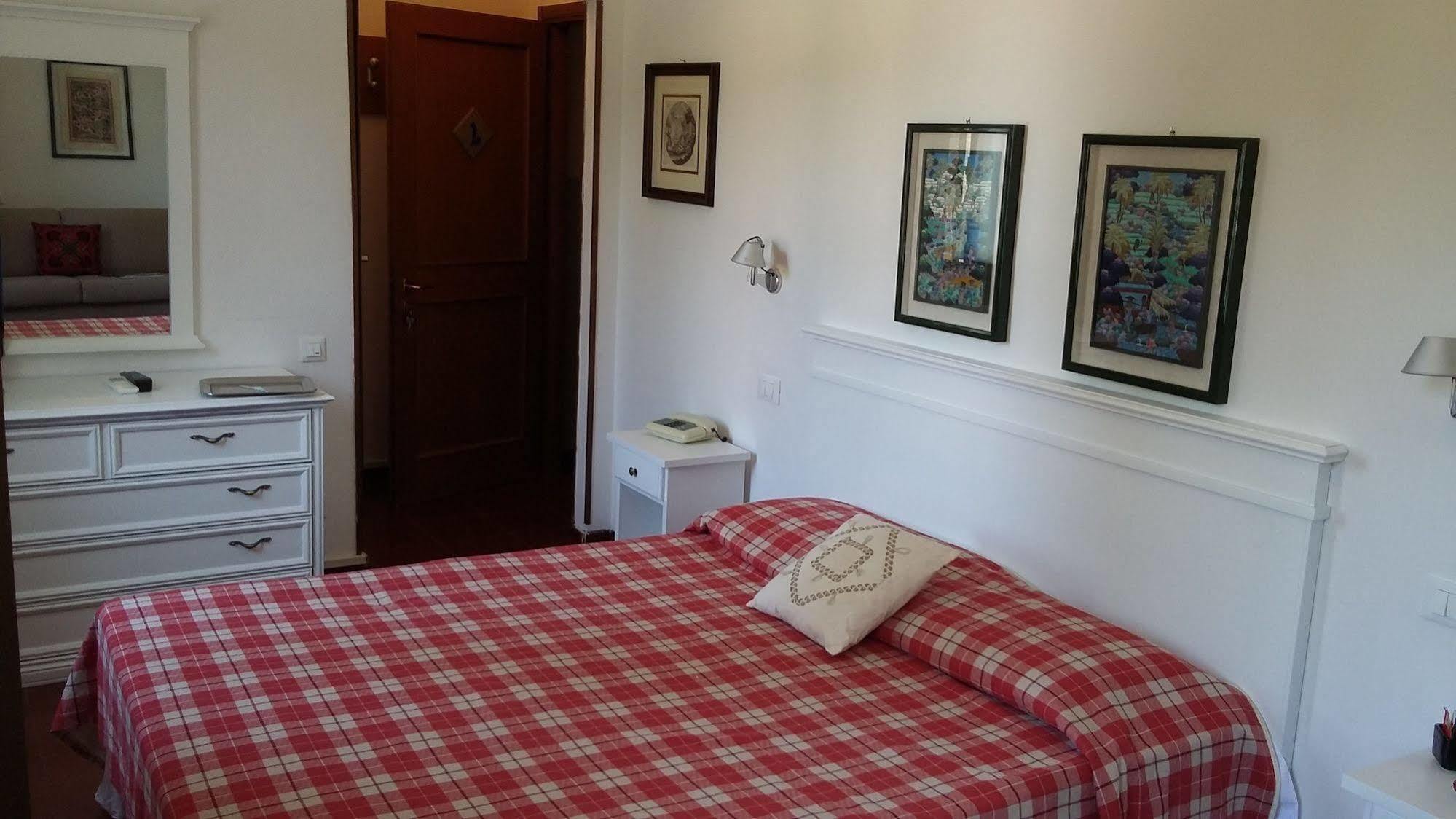 Hotel Porta Romana Siena Exterior foto