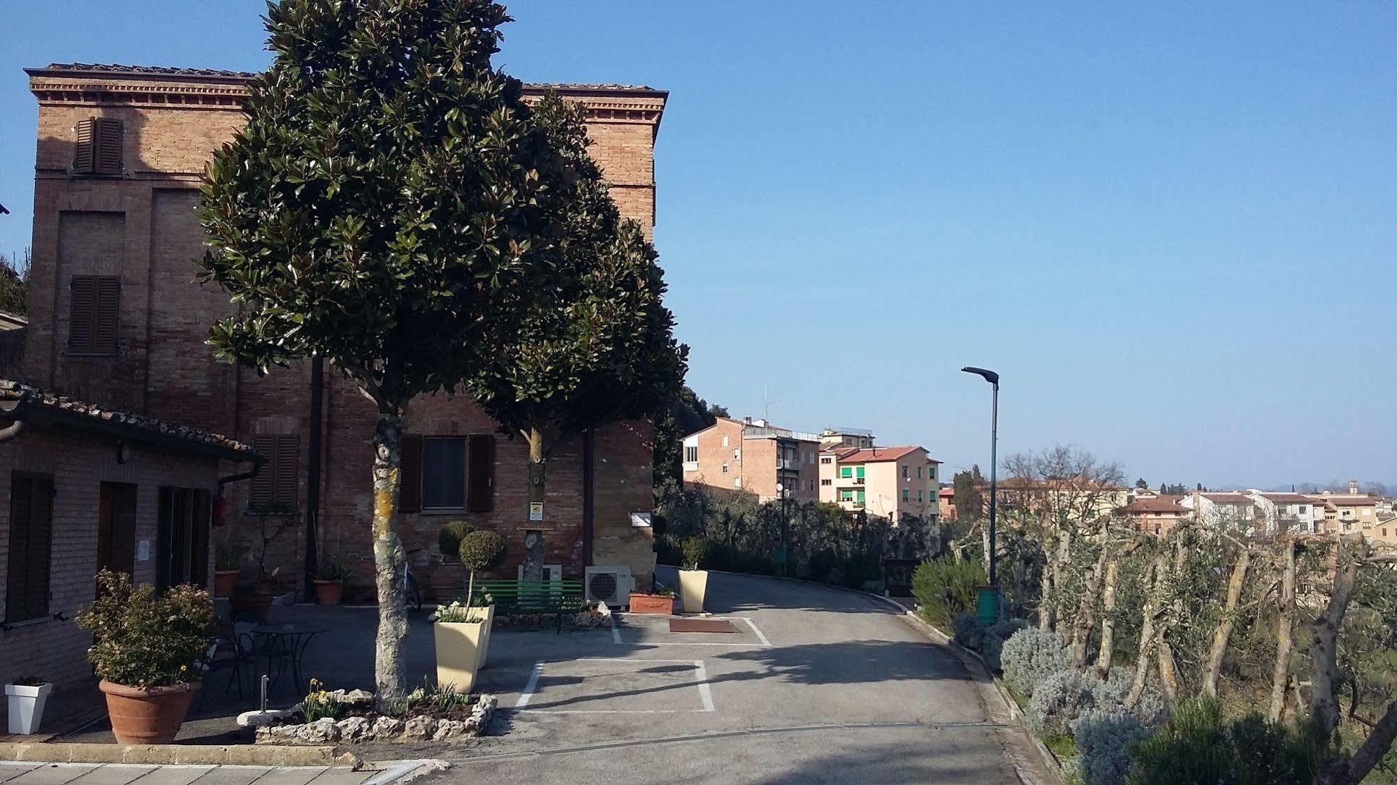 Hotel Porta Romana Siena Exterior foto